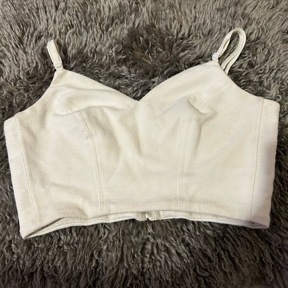 Aritzia Babaton White Zipup Crop Top - Picture 2 of 4